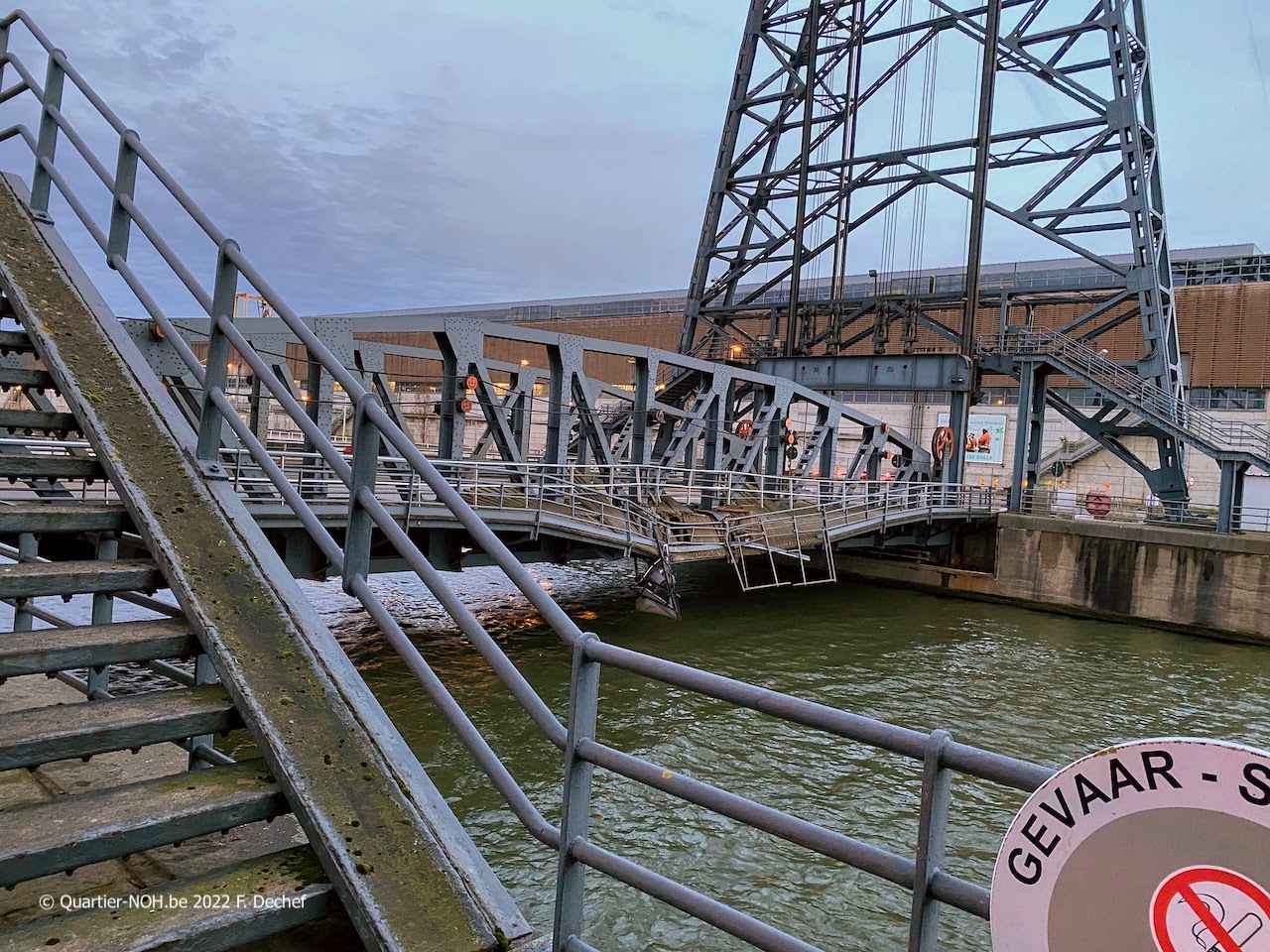 Le pont de Buda devrait réouvrir cet été