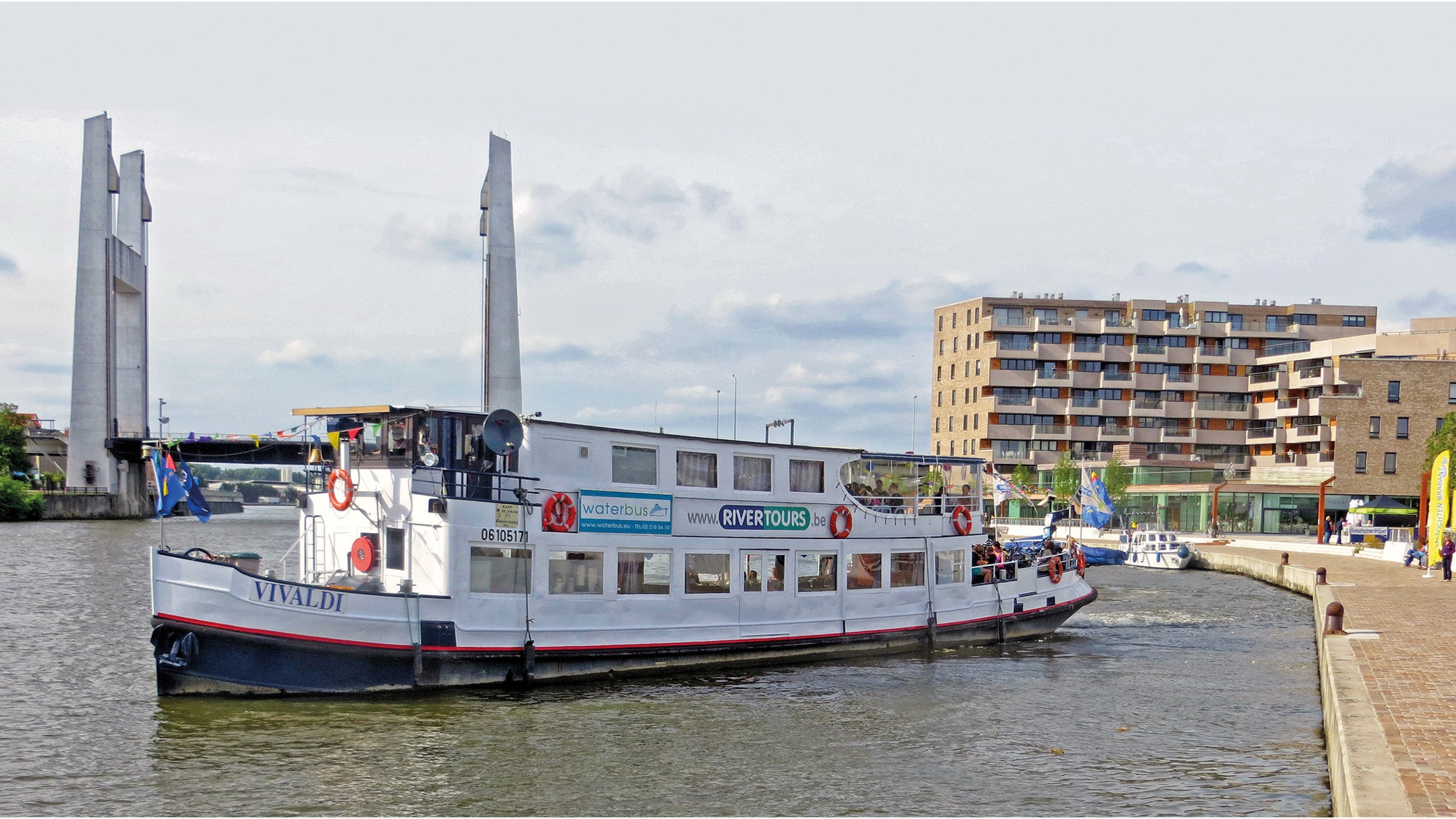 27/05, promenade en waterbus